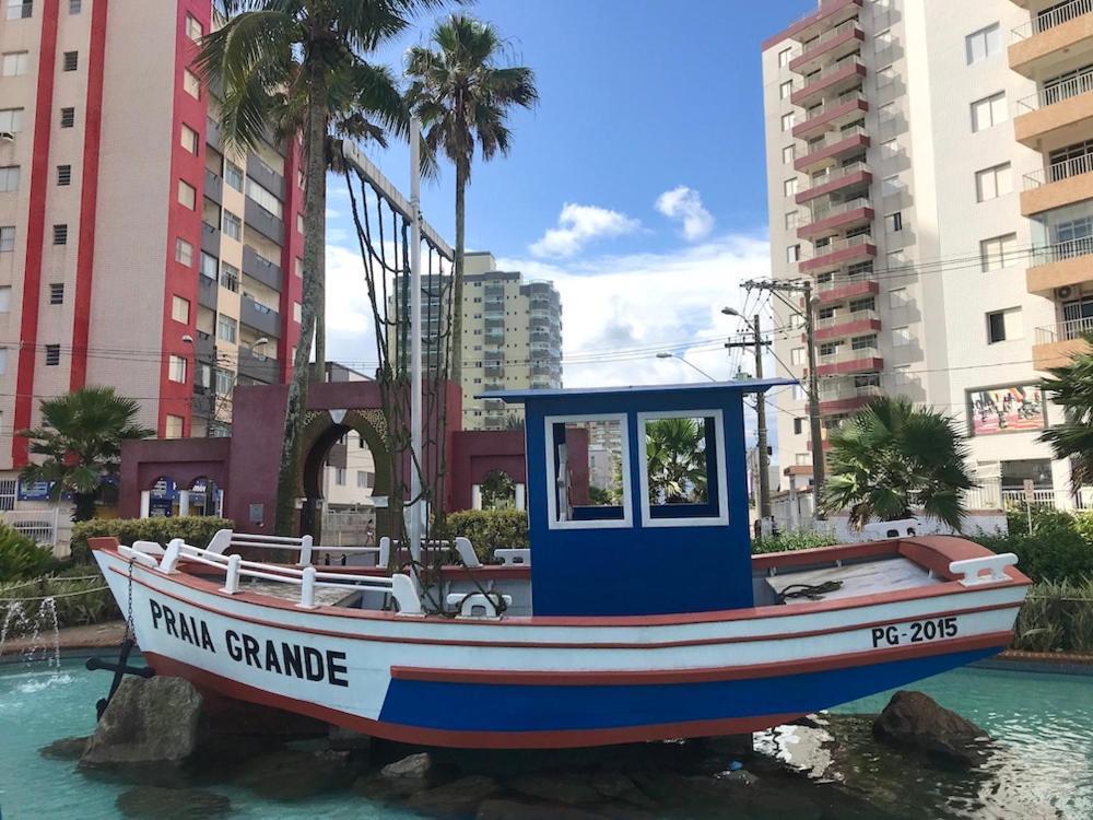Casa Linda E Aconchegante Com Piscina -Aquecimento Solar O Ano Todo Perto Da Praia Praia Grande Dış mekan fotoğraf